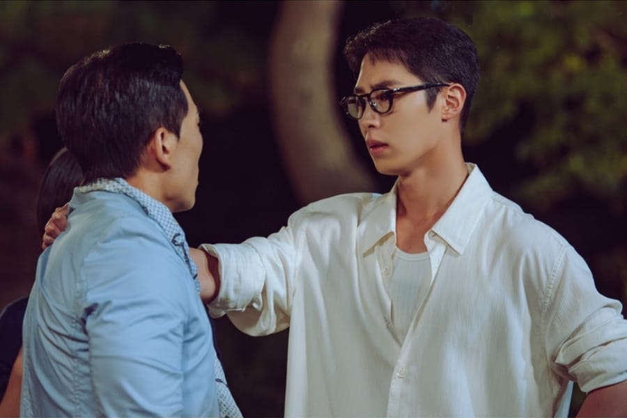Lee Jae Wook Gets Into A Heated Confrontation With Choi Sung Eun’s Ex-Boyfriend In “Last Summer”