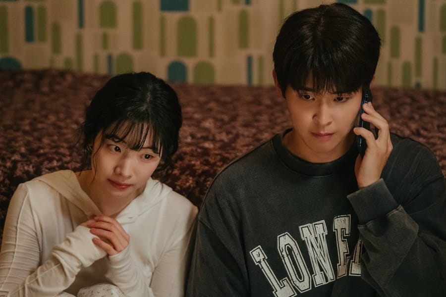 Lee Si Woo And TWICE’s Dahyun Talk About Their Upcoming Drama “Love Me”